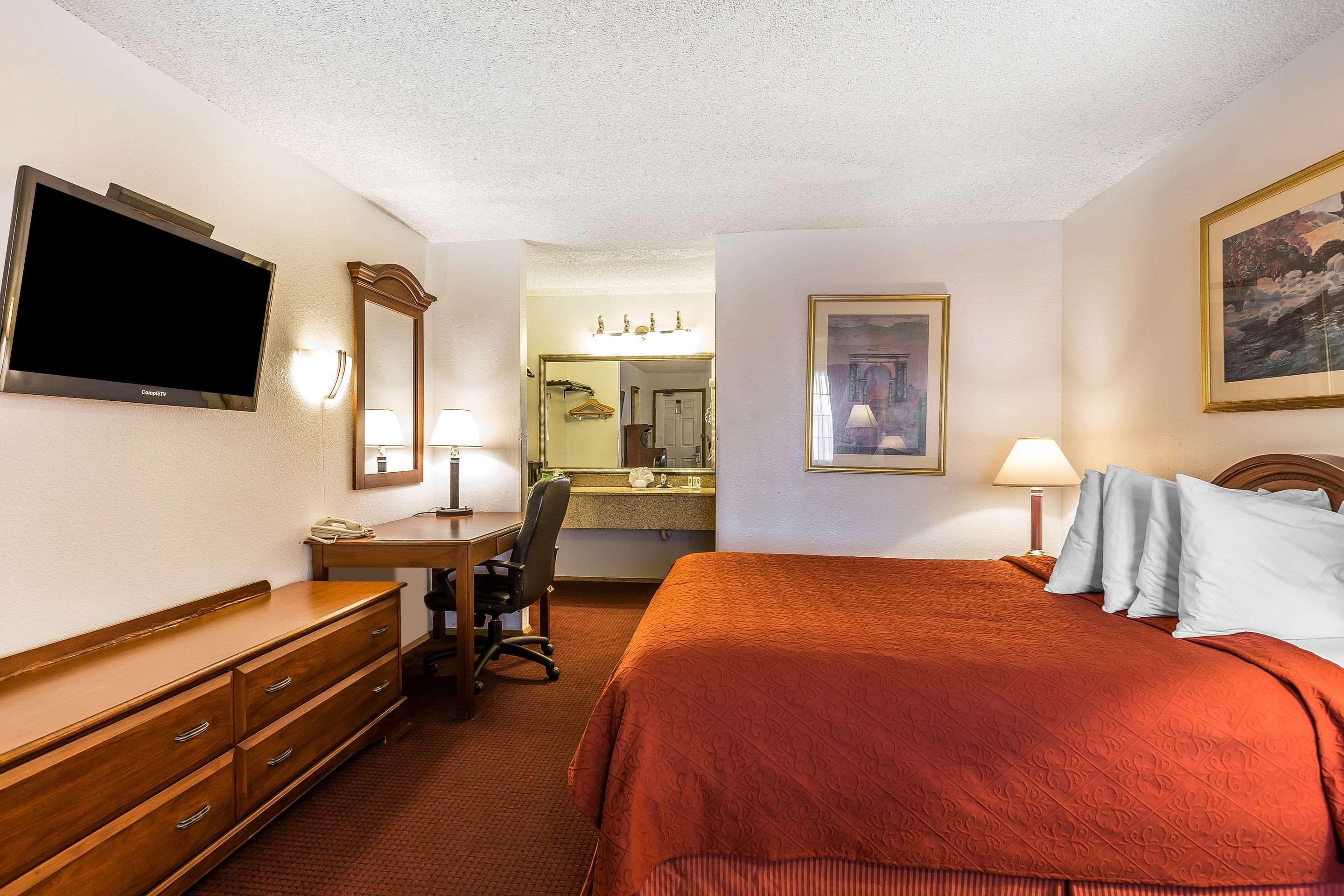 Quality Inn Near Fort Hunter Liggett King City Exterior photo