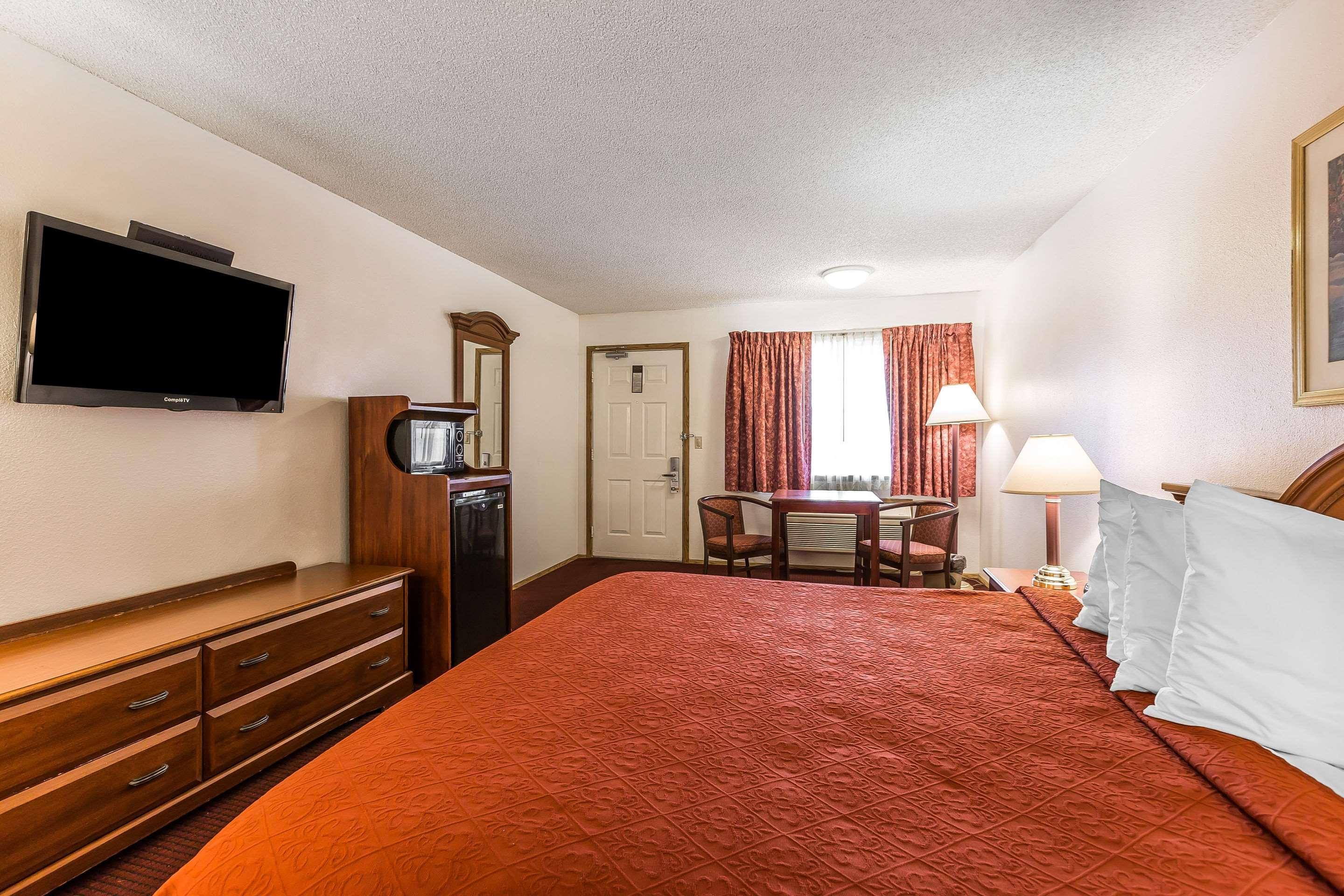 Quality Inn Near Fort Hunter Liggett King City Exterior photo